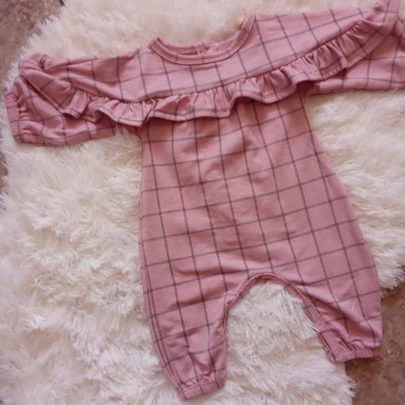 Jessica Simpson Romper - Picture 2 of 3